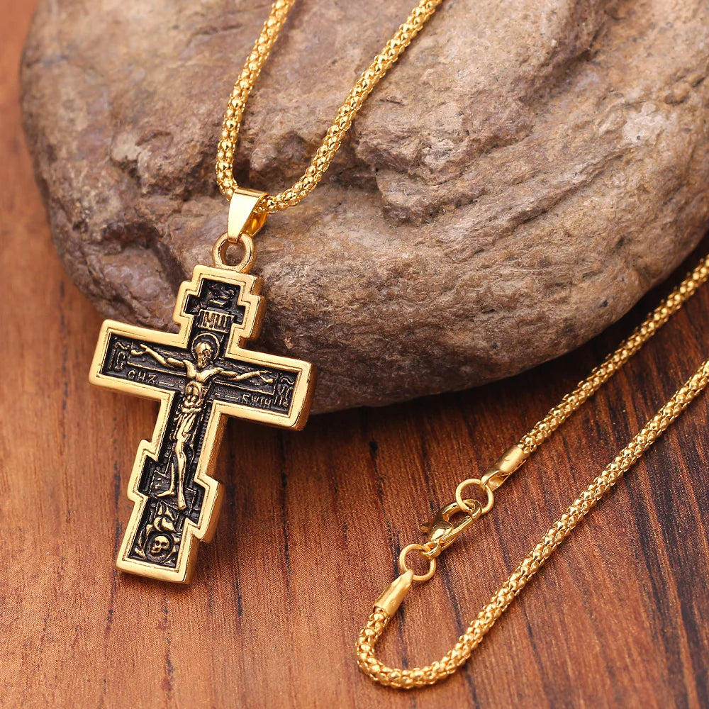 Jesus Cross Pendant Necklace — Faith, Timelessly Worn